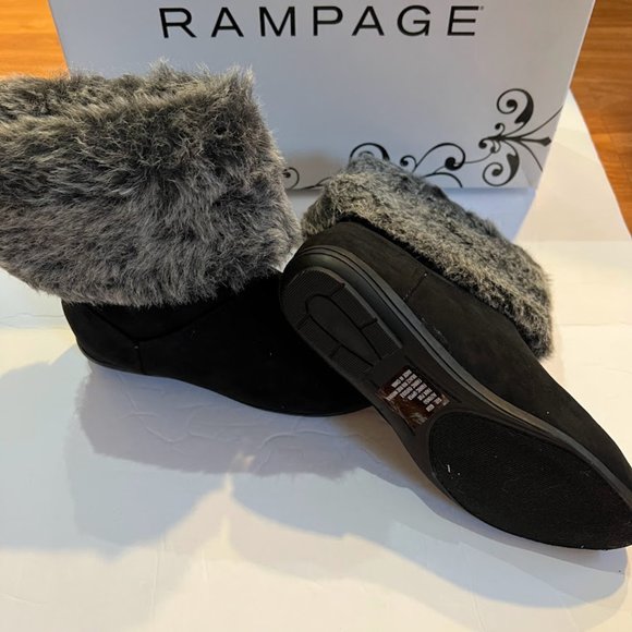 New Womens Faux Fur Ankle Fashion Boots NIB - Picture 4 of 9